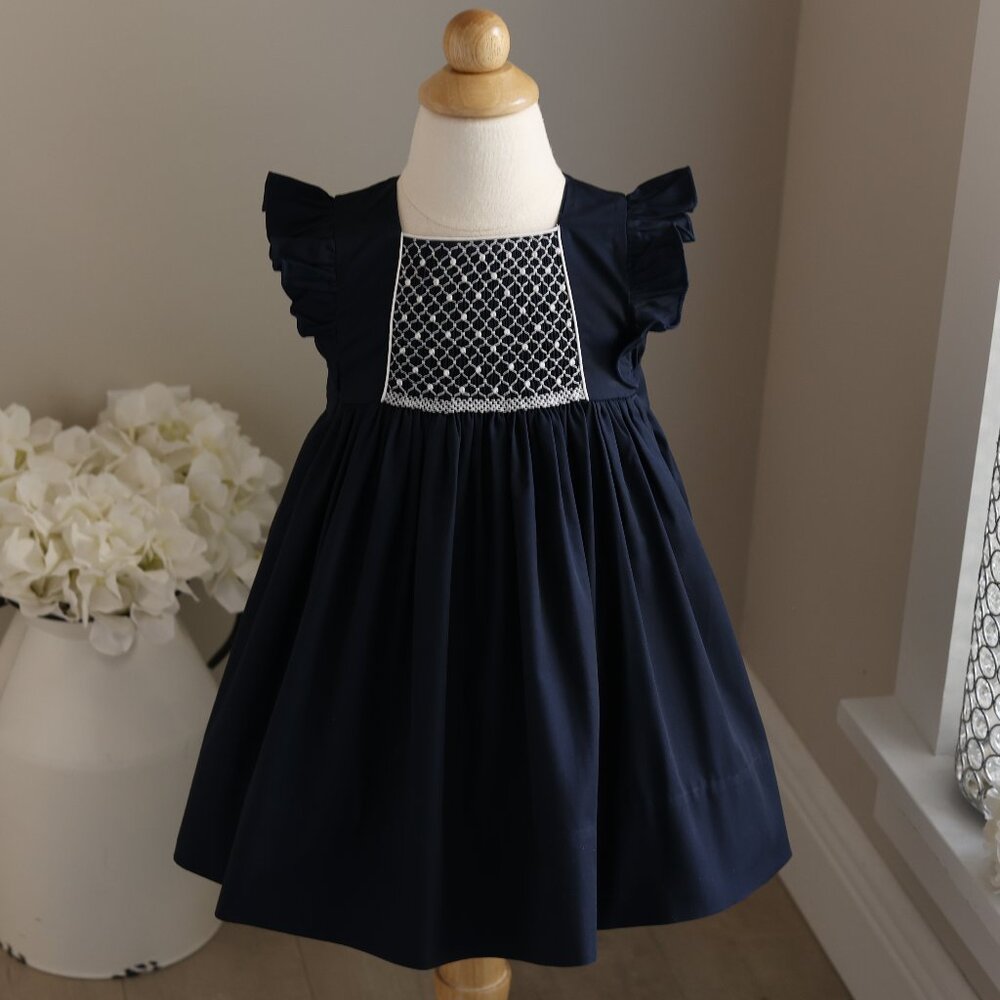 Navy Smocked Dress Flutter Sleeve Feltman Brothers Size 4T Perfect Condition